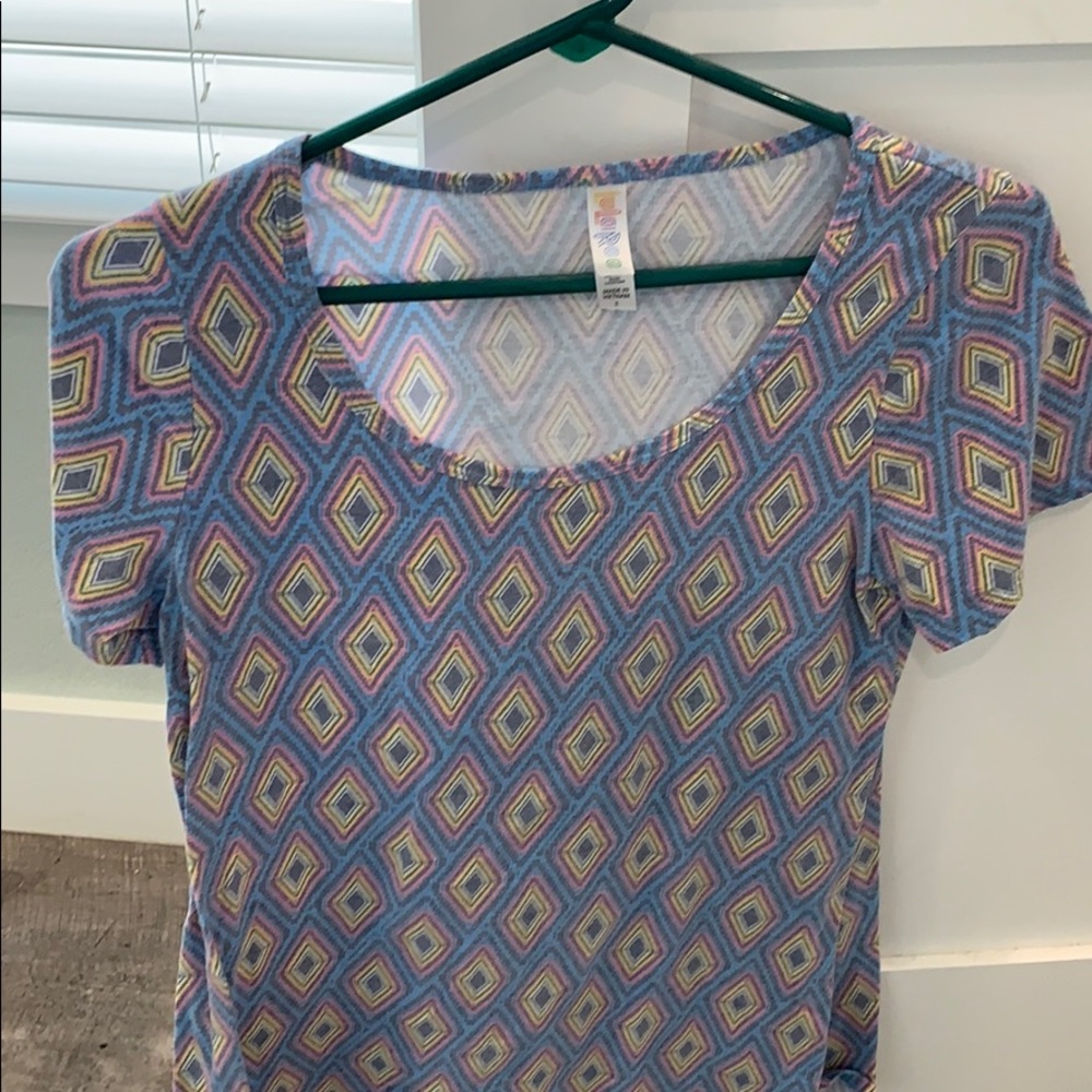 LuLaRoe top